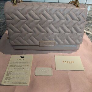 Like New Radley London Mill Bay Medium Flapover Crossbody Bag - Mauve/Lilac Grey